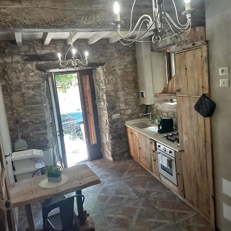 Il Nido Di Matilde Апартаменты Rossena