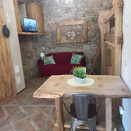 Il Nido Di Matilde Rossena